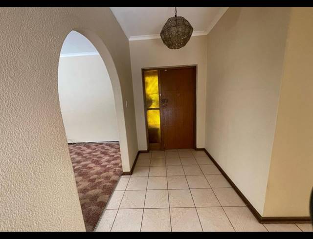 4 BEDROOM HOUSE FOR SALE IN RANDHART